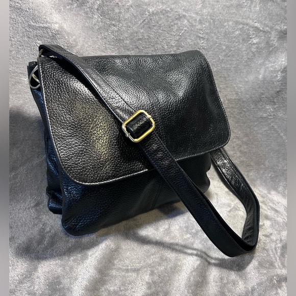 latico Handbags - Latico Leather Co. Pebbled Leather Crossbody Messenger Bag